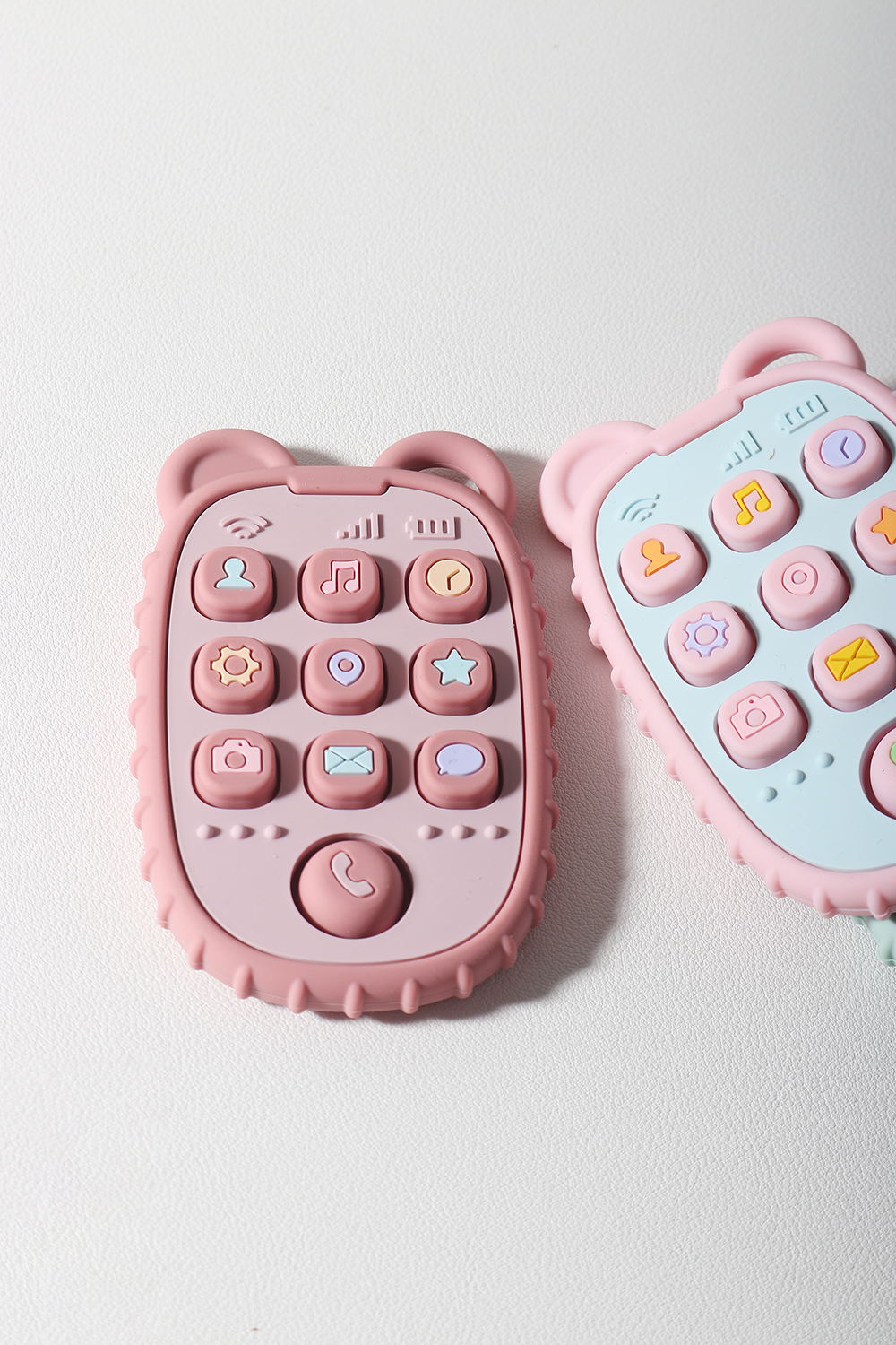 Mainan Gigitan Bayi Bentuk Pon - Baby Products Best ulasan dan harga